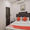 Отель OYO Flagship 3352 Krishna Guest Lines Bagri Market, фото 12