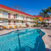 Отель Days Inn & Suites by Wyndham Port Richey, фото 11