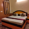 Отель Shraddha Hotel, фото 2
