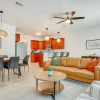 Отель Charming Navarre Townhome: 5 Mi to Beach!, фото 12