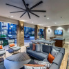 Отель Vibrant 1BR King Suite Close to Downtown w Fast Wifi, фото 11