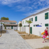 Отель Nice Studio in Local Style on the Beautiful Island Ile de Ré, фото 1