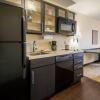 Отель Candlewood Suites Midwest City, an IHG Hotel, фото 20