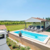 Отель Nice Home in Rovinj With 2 Bedrooms, Wifi and Outdoor Swimming Pool, фото 16