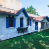 Отель House Domremy Saint Palais sur mer, фото 1