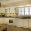 Отель Spacious Villa With Impressive Views, фото 3