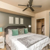 Отель Upscale 2 BR King, Walk to Shops & Dining w/Parking (3002), фото 3