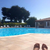 Отель Bungalow de 2 chambres a Saint Hilaire de Riez a 300 m de la plage avec piscine partagee et terrasse, фото 7