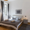Отель Luxueux Appartement Haussmannien Centre Ville, фото 6