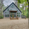 Отель Broken Bow Cabin w/ Private In-law Suite & Hot Tub, фото 7