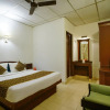 Отель OYO 15510 Chandana Annexe, фото 5