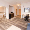 Отель Holiday Inn Express Hotel & Suites Grand Blanc, an IHG Hotel, фото 7