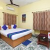 Отель OYO 6858 Aakash Ganga, фото 2