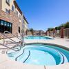 Отель Holiday Inn Express & Suites Clovis-Fresno Area, фото 13