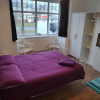 Отель Dbl Rooms, Ensuite available, WiFi & Netflix Bham, фото 4