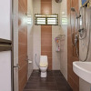 Отель OYO Home 90448 Nurbayu Guest House, фото 21