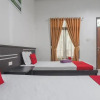 Отель RedDoorz near Radin Intan Airport Lampung 2, фото 17
