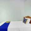 Отель SPOT ON 90760 Homestay Al Madina Syariah, фото 17