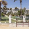Отель Esmeralda Coral Beach Marbella 2 Bed Apt в Марбелье