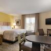 Отель Candlewood Suites Vestal - Binghamton, an IHG Hotel, фото 6