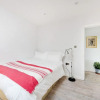 Отель Stylish & Bright 2BR Flat in The Heart of Dalston, фото 6