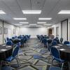 Отель Holiday Inn Express & Suites Saskatoon, an IHG Hotel, фото 20