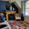 Отель Newly Refurbished 2nd Floor Apartment Lil Nauti, фото 17