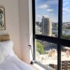 Отель 1009 Newly Refurnished Cozy Apartment в Брисбене