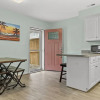 Отель Boardwalk Shores D 2 Bedroom Duplex by RedAwning, фото 15