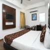 Отель OYO 9269 Hotel The Cameron, фото 15