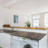 Отель 3-bed Mews House, Battersea, фото 2