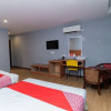 Отель OYO 90207 Sir Inn, фото 2