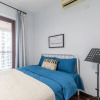 Отель Locals Boutique Apartment Huafa Plaza 35, фото 3