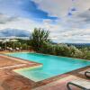 Отель Quaint Cottage in Collazzone With Swimming Pool, фото 12