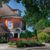 Отель The Manor at Sway, фото 1