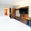 Отель Holiday Inn Express Richmond Airport, an IHG Hotel, фото 3