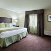 Отель Holiday Inn Express Hotel & Suites Pittsburgh Airport, an IHG Hotel, фото 4