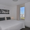 Отель Detached bungalow for 5 people with a beautiful view of the marina, фото 2