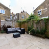 Отель The Fulham Wharf - Glamorous 2bdr Flat With Garden, фото 14