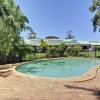 Отель Nicholli, Bay Parklands, Unit 34/2 Gowrie Avenue, фото 11