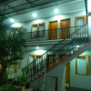 Отель Hasanah Guesthouse, фото 1