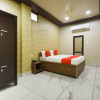Отель New Delhi by OYO Rooms, фото 5