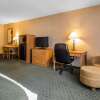 Отель Quality Inn, фото 1
