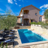 Отель Amazing Home in Pinezici With Wifi and 4 Bedrooms, фото 18