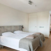 Отель Modern Apartment in The Hague With Balcony, фото 4