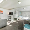 Отель Whitby Studio - Mairangi Bay Beach, фото 6