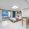 Отель Yeosu Haedenview Pension, фото 3