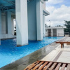 Отель Homey And Comfort Stay 2Br Pakubuwono Terrace Apartment, фото 16