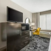 Отель Comfort Inn & Suites Near Universal Orlando Resort - Convention Ctr, фото 34