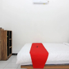 Отель RedDoorz Syariah near Akmil Magelang, фото 2